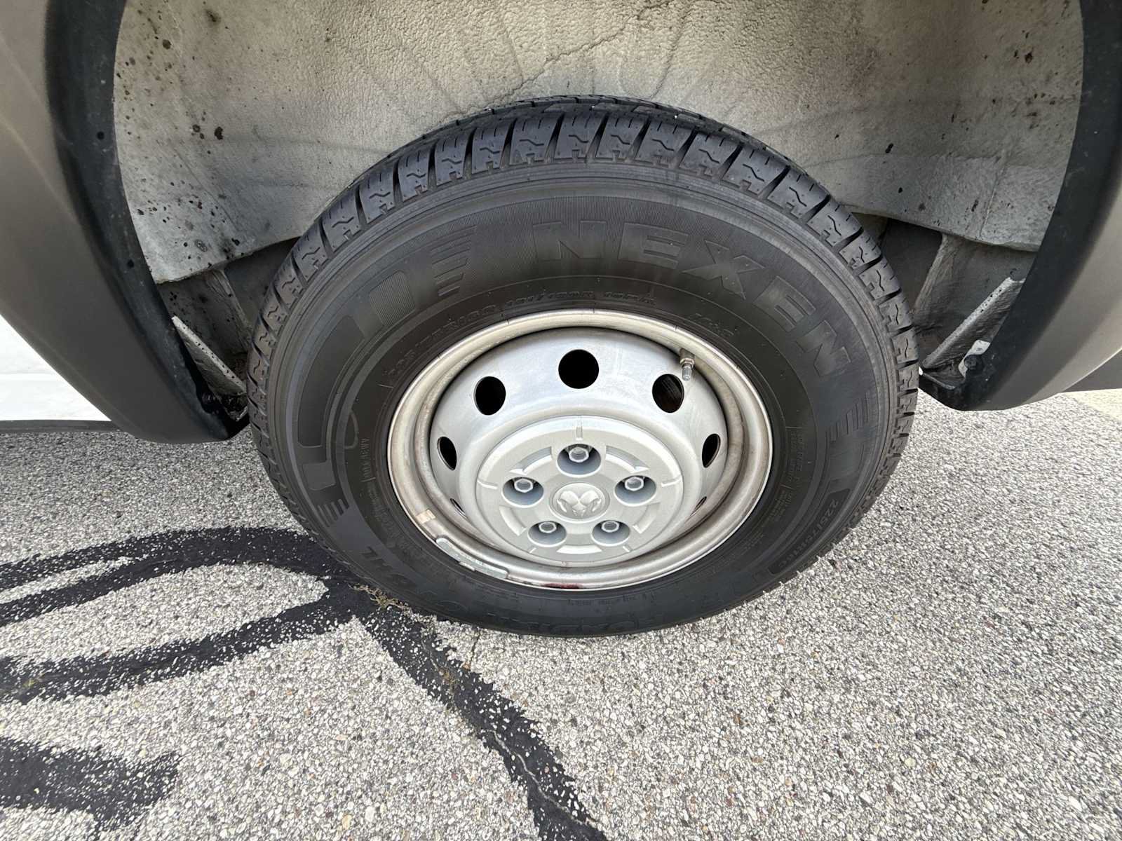 Used 2023 RAM ProMaster 2500 FWD image 31