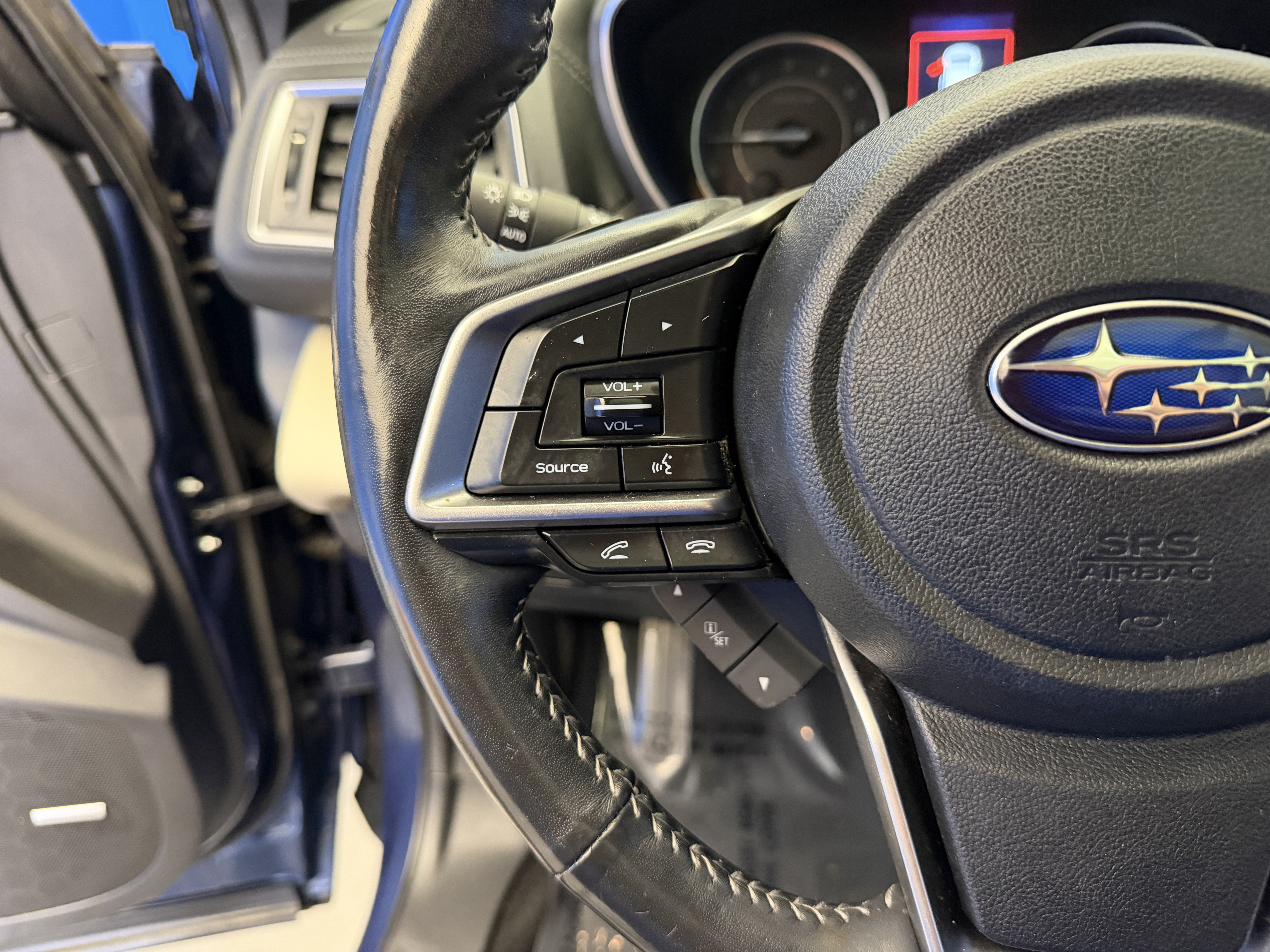 Used 2019 Subaru Ascent Touring AWD/4WD image 17