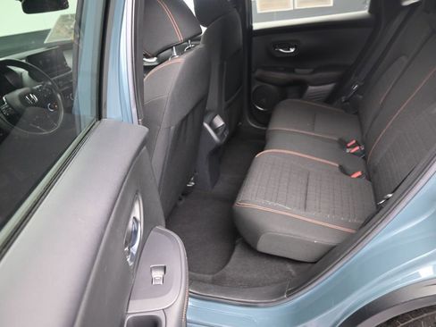 Used 2024 Honda HR-V Sport image 13