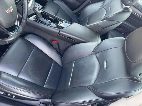 Used 2019 Cadillac CTS Luxury RWD image 12