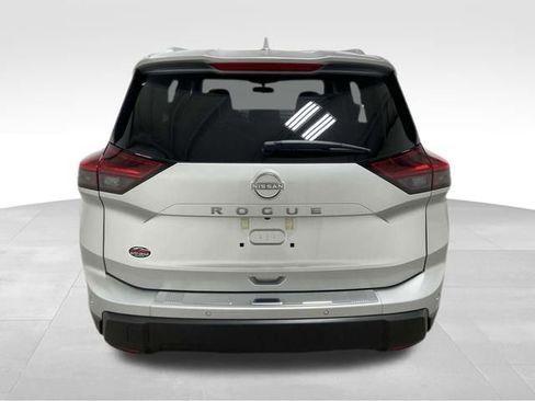 New 2025 Nissan Rogue SV w/ SV Premium Package image 6