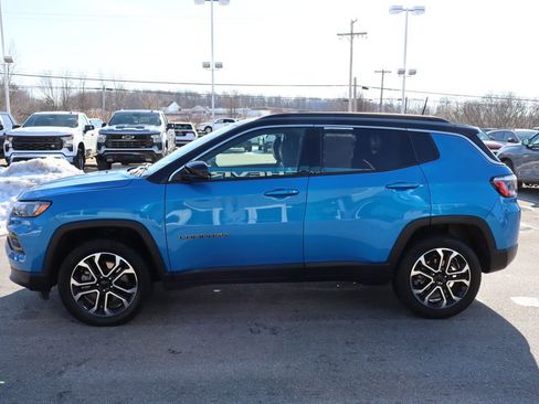 Used 2024 Jeep Compass Limited image 27