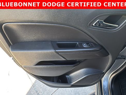 Used 2022 Chevrolet Colorado ZR2 image 15