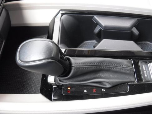 Used 2023 Honda Accord EX-L image 19