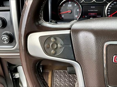 Used 2015 GMC Sierra 1500 SLE w/ SLE Value Package AWD/4WD image 10
