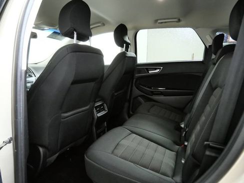 Certified 2018 Ford Edge SEL w/ Class II Trailer Tow Package AWD/4WD image 14