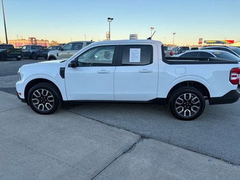 Used 2024 Ford Maverick Lariat image 6