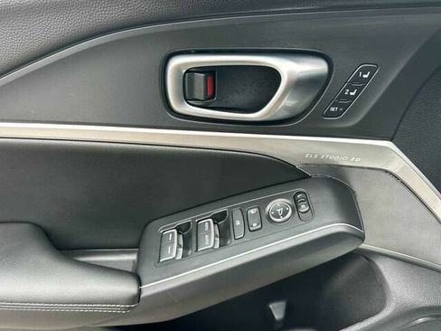 Used 2025 Acura Integra A-Spec FWD image 11
