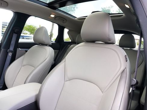 Used 2023 INFINITI QX50 Luxe image 14