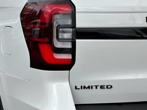 Certified 2023 Ford Expedition Max Limited AWD/4WD image 29