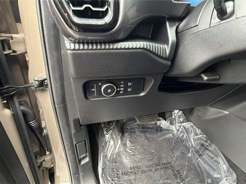 New 2025 Ford Ranger XLT w/ Equipment Group 301A High image 31