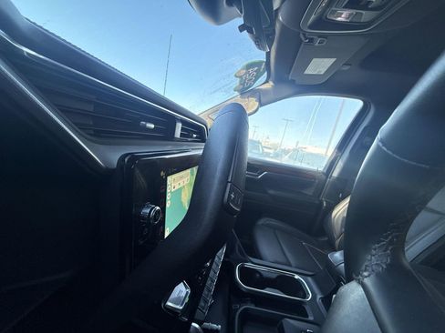 Used 2024 GMC Sierra 2500 Denali w/ Denali Reserve Package image 22