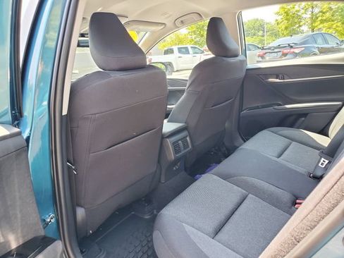 Used 2025 Toyota Camry LE w/ Convenience Package FWD image 8