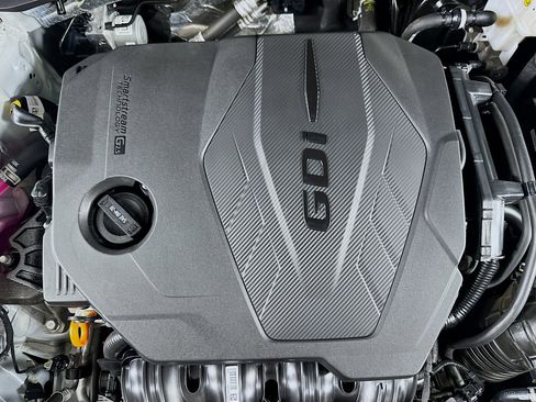 Used 2025 Hyundai Sonata SEL FWD image 32