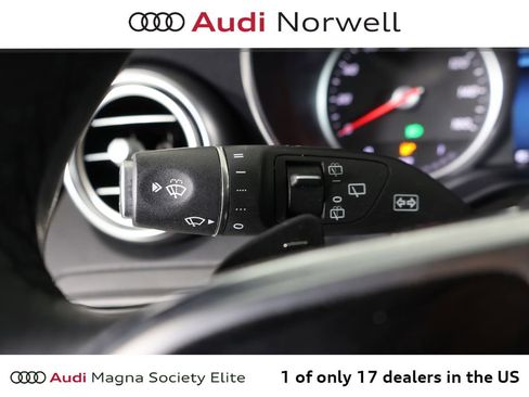 Used 2020 Mercedes-Benz GLC 300 4MATIC image 25