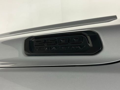 Used 2024 RAM 2500 Big Horn w/ Bed Utility Group image 33