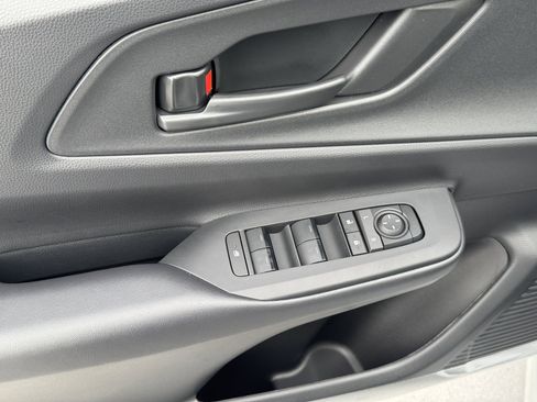 New 2026 Toyota Prius Plug-In Hybrid image 18