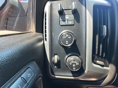Used 2015 GMC Sierra 2500 SLT AWD/4WD image 11