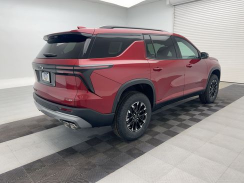 New 2026 Chevrolet Traverse Z71 w/ Driver Confidence Package image 9