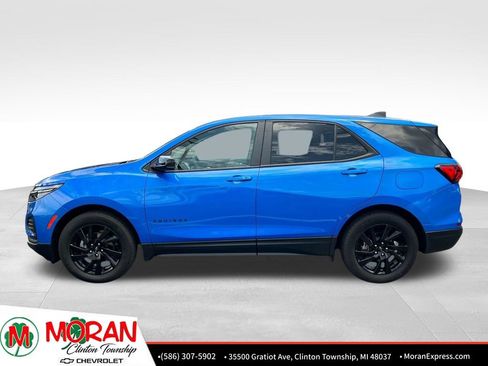 Certified 2024 Chevrolet Equinox LS w/ LS Convenience Package FWD image 3