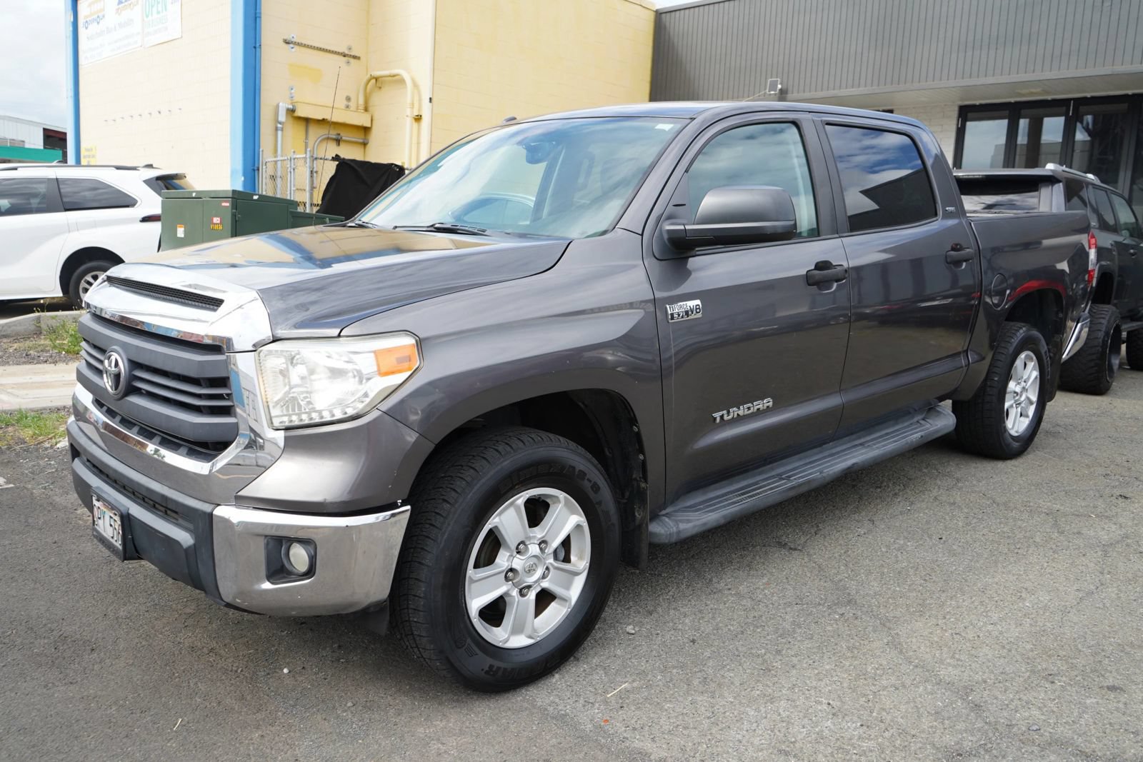 Used 2015 Toyota Tundra SR5 RWD image 5
