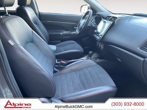 Used 2024 Mitsubishi Outlander Sport AWD image 15