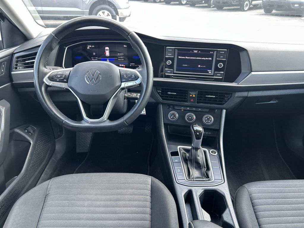 Used 2024 Volkswagen Jetta S FWD image 16