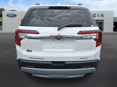 Used 2023 GMC Acadia SLT w/ Technology Package AWD/4WD image 5