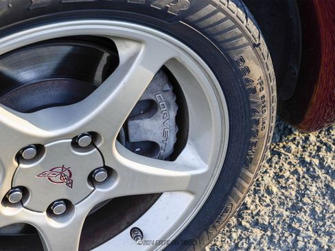 Used 2003 Chevrolet Corvette 50th Anniversary Edition w/ Preferred Equipment Group image 86