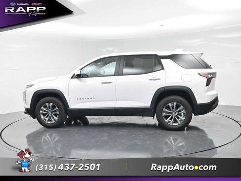 Used 2025 Chevrolet Equinox LT AWD/4WD image 3