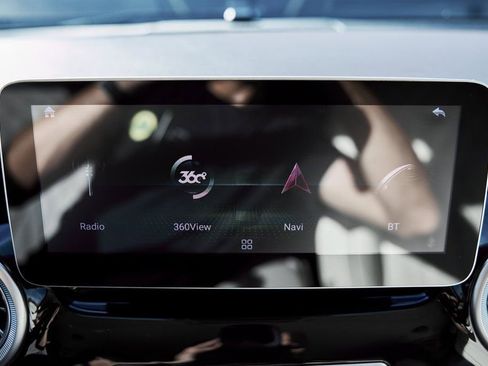 Used 2021 Mercedes-Benz Metris Passenger w/ Premium Safety Package image 90