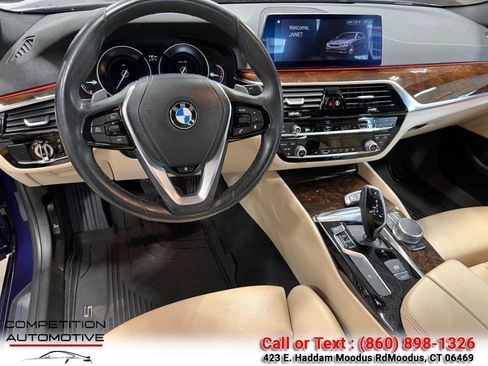 Used 2019 BMW 530i xDrive 530i xDrive Sedan w/ Convenience Package image 6
