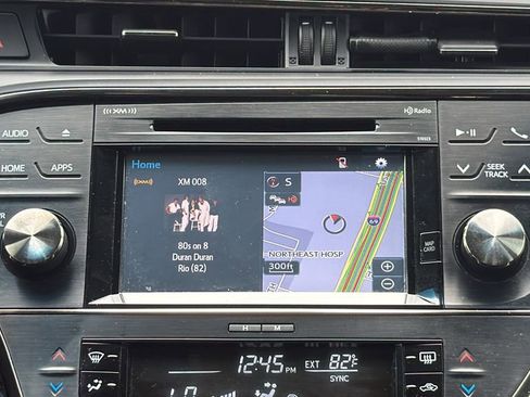 Used 2015 Toyota Avalon XLE Touring FWD image 23