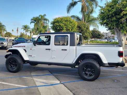 Certified 2021 Jeep Gladiator Mojave image 26