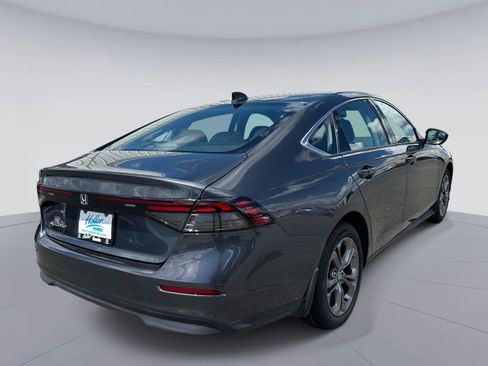 Certified 2023 Honda Accord EX image 4