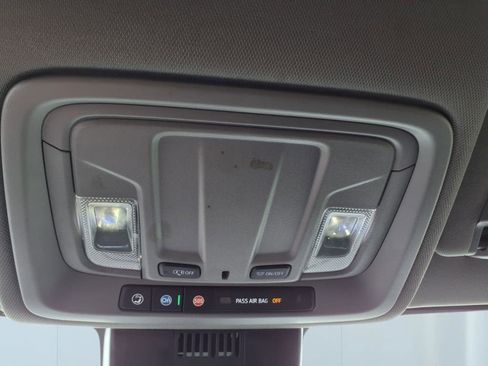 Used 2024 Chevrolet Silverado 2500 LT image 28