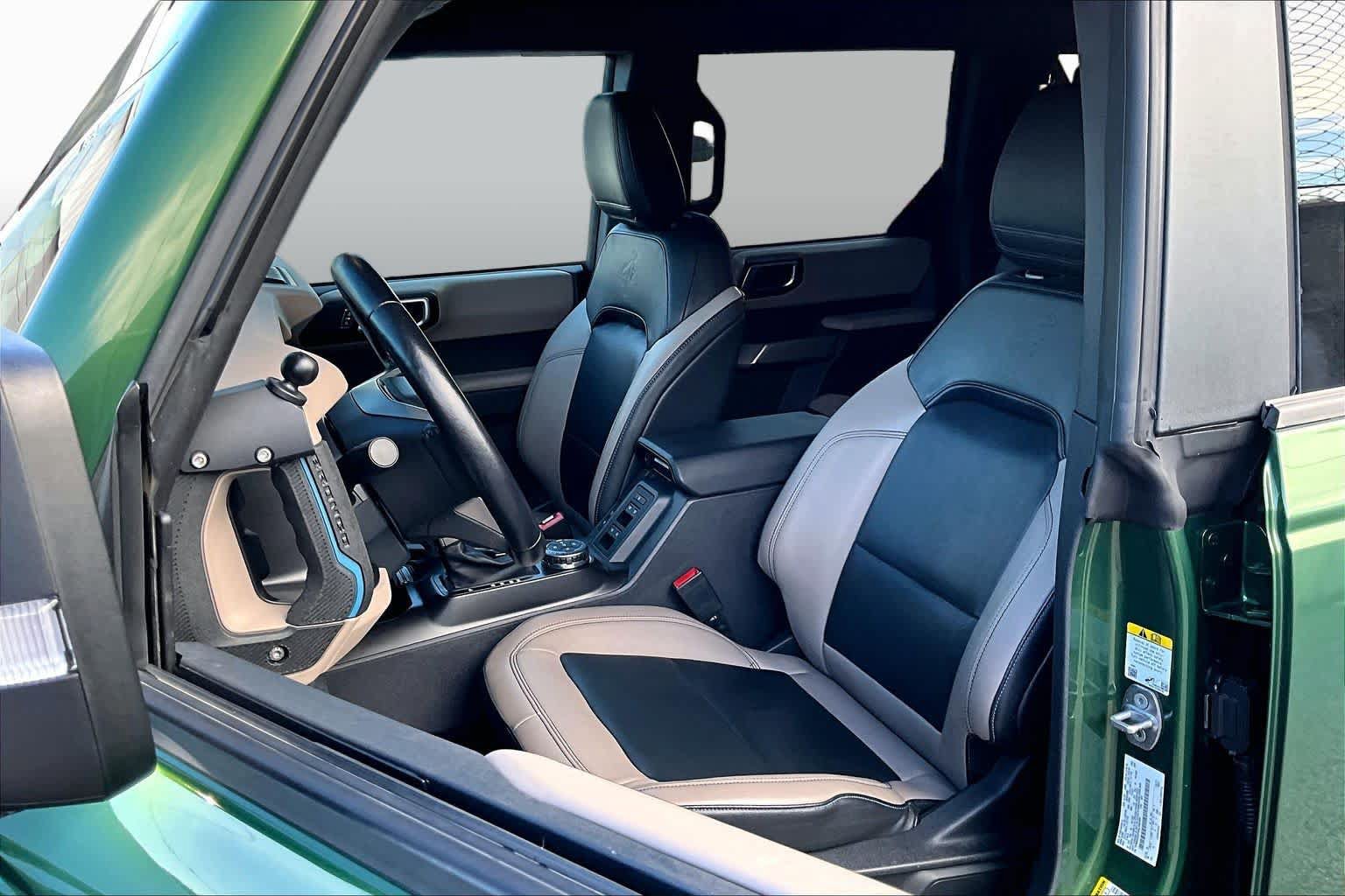 Certified 2022 Ford Bronco Wildtrak AWD/4WD image 7