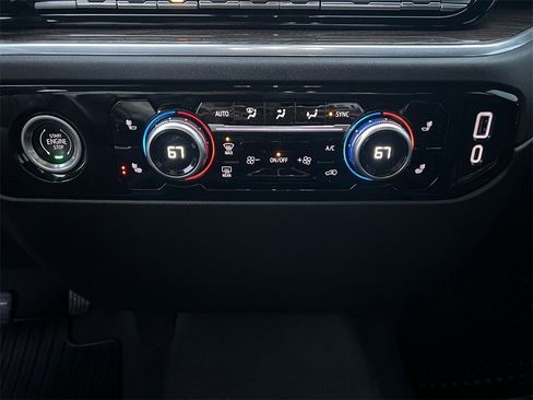 Used 2024 GMC Sierra 1500 Elevation image 24