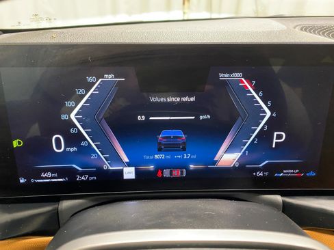 Certified 2025 BMW 330i xDrive Sedan w/ Convenience Package image 9