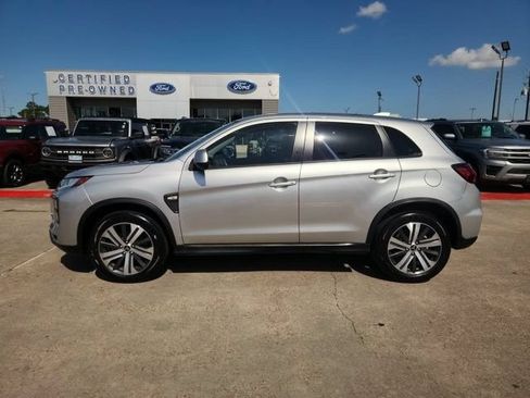 Used 2025 Mitsubishi Outlander Sport ES AWD/4WD image 4