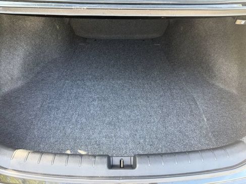 Used 2013 Honda Accord LX image 7
