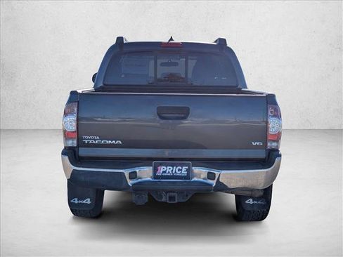 Used 2015 Toyota Tacoma 4x4 Double Cab image 6