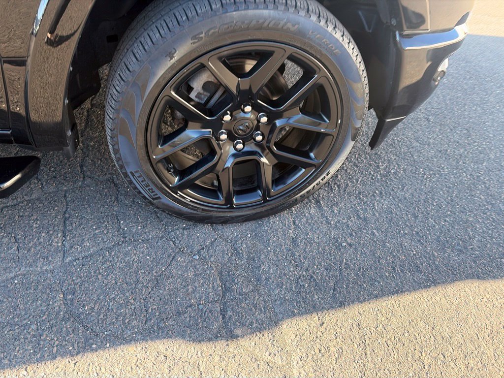 Used 2022 RAM 1500 Laramie AWD/4WD image 35
