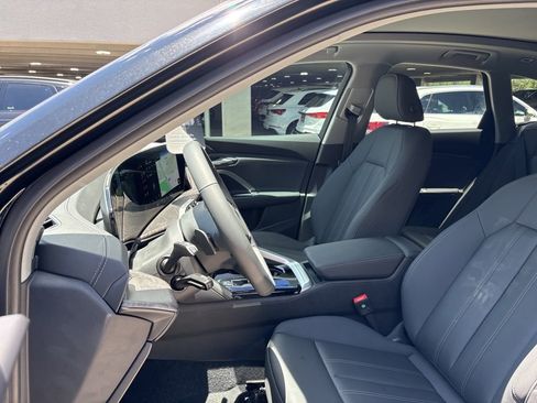 New 2025 Audi Q5 Premium Plus image 11