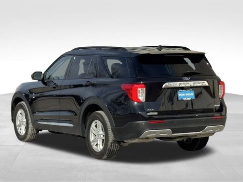 Used 2023 Ford Explorer XLT w/ Equipment Group 202A image 37