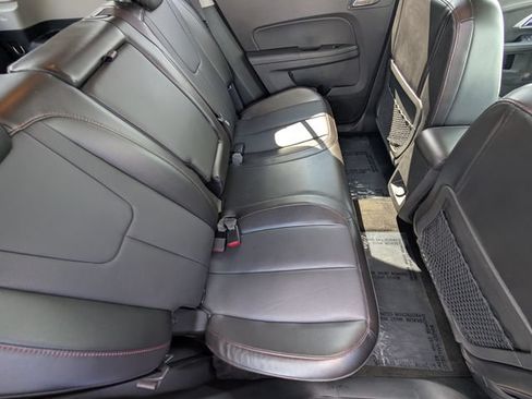 Used 2017 Chevrolet Equinox Premier w/ Enhanced Convenience Package FWD image 6