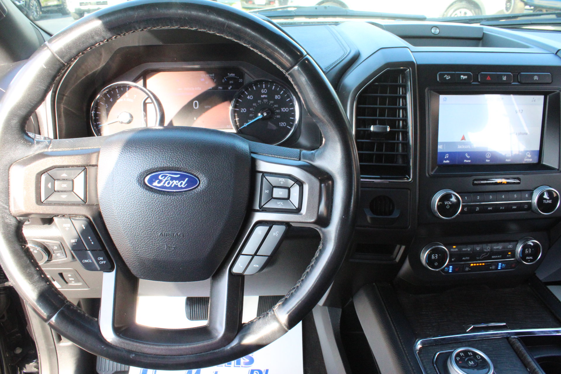 Used 2021 Ford Expedition Limited AWD/4WD image 17