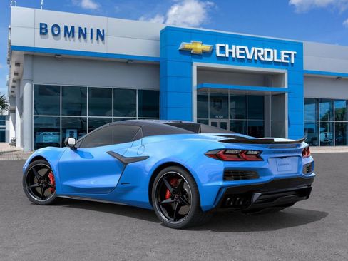 New 2025 Chevrolet Corvette E-Ray image 3