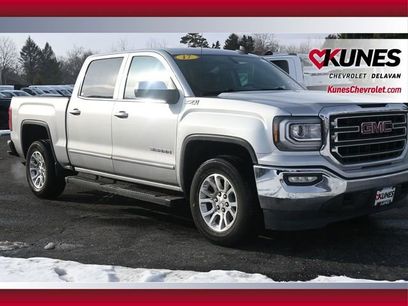 Used 2017 GMC Sierra 1500 SLE w/ SLE Value Package