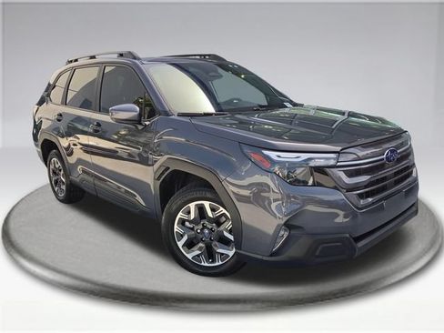 Certified 2026 Subaru Forester Premium AWD/4WD image 3